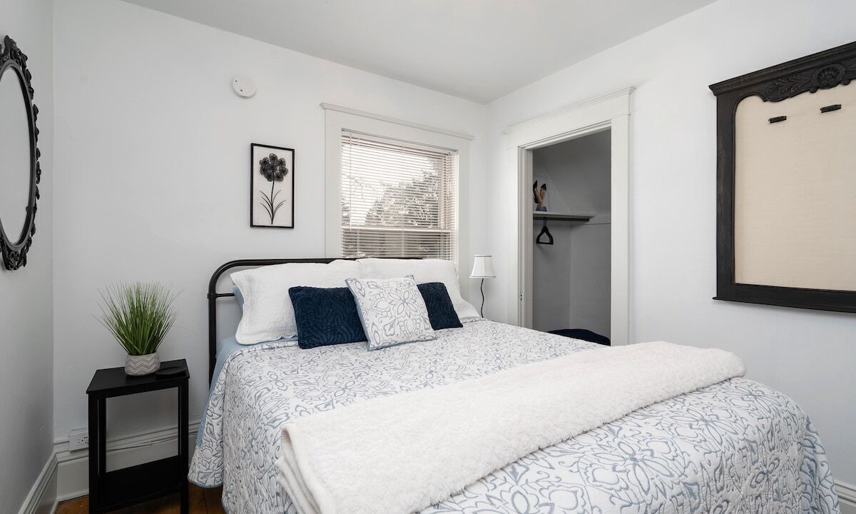 Photo of Bedroom in Richfield