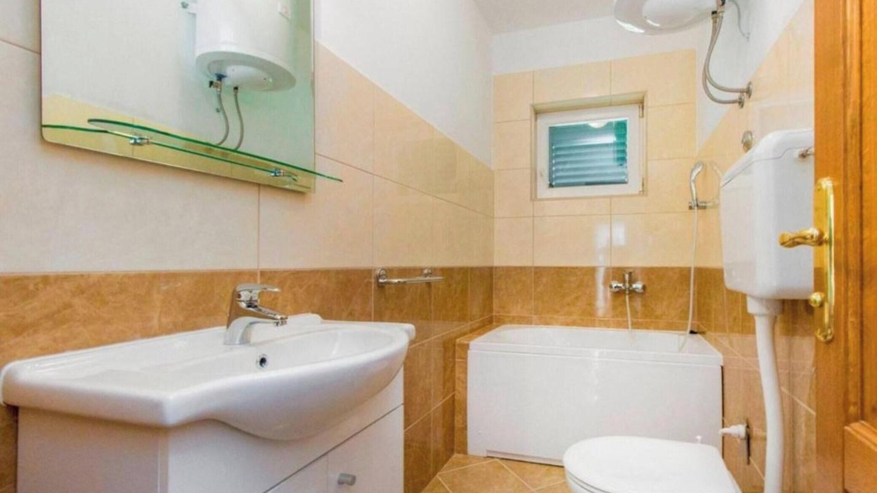 Photo of Bathroom in Drnis