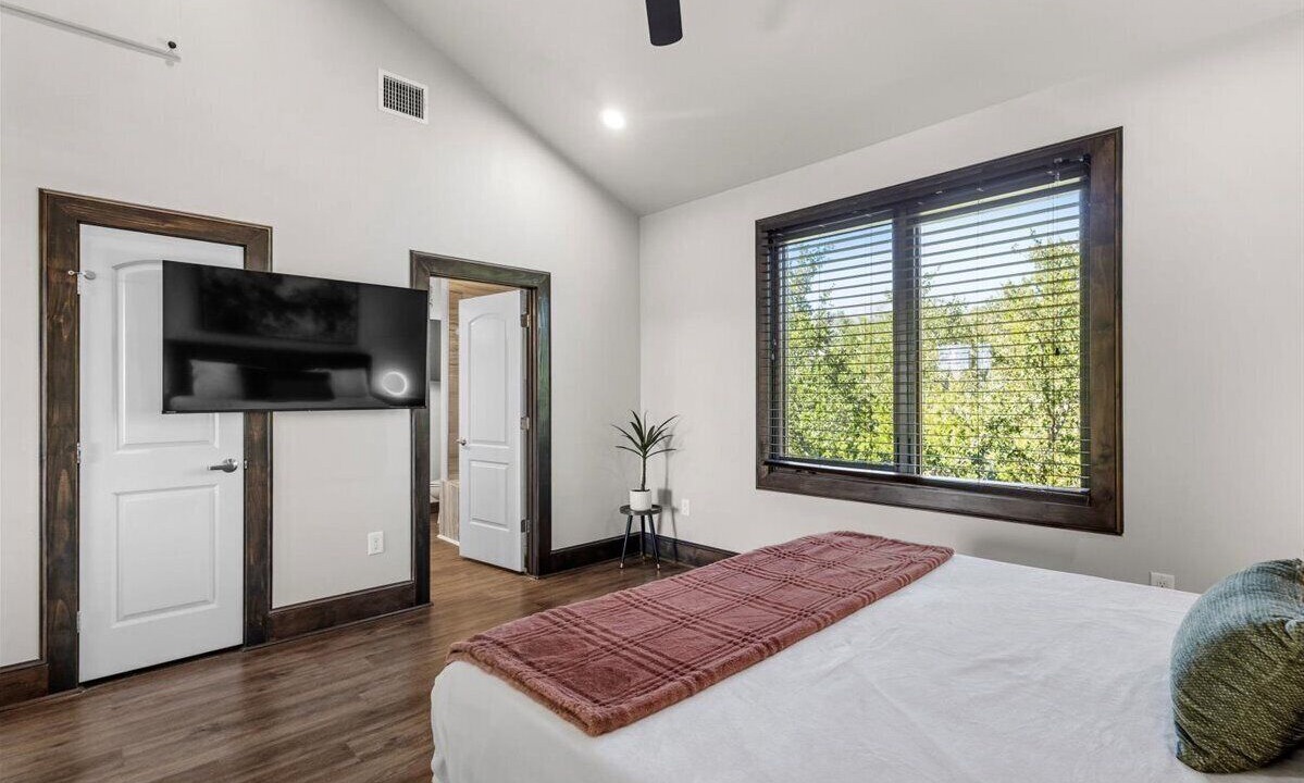 Photo of Bedroom in Spicewood