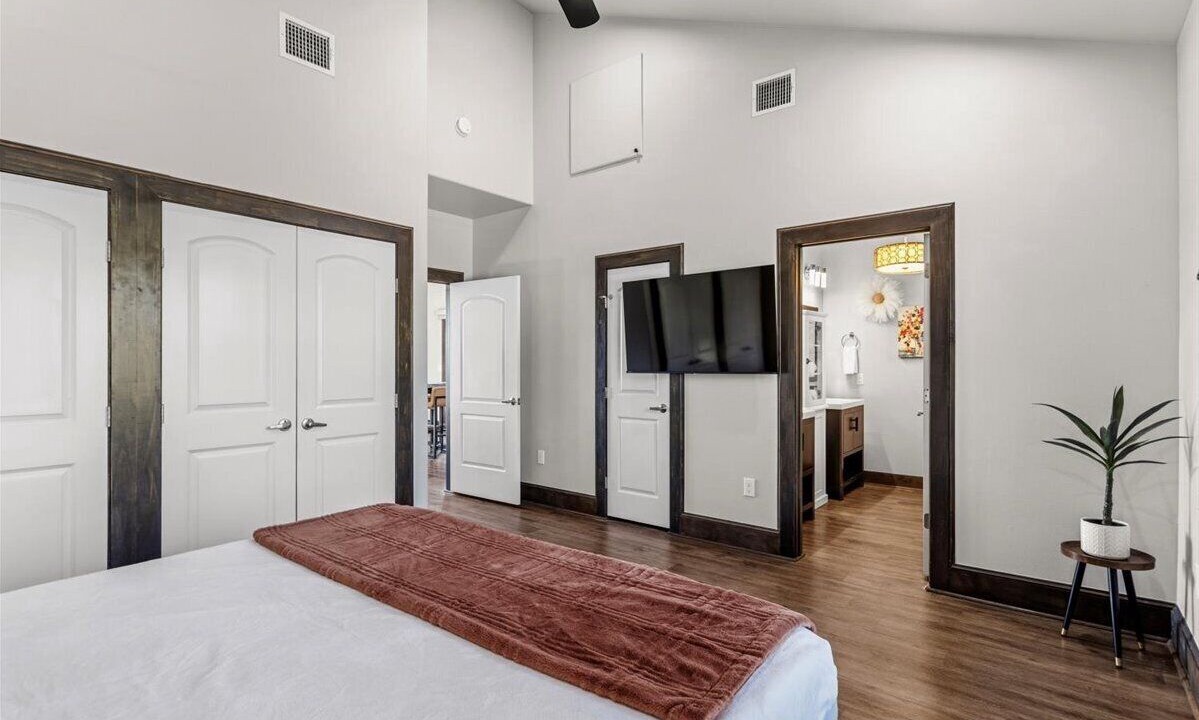 Photo of Bedroom in Spicewood