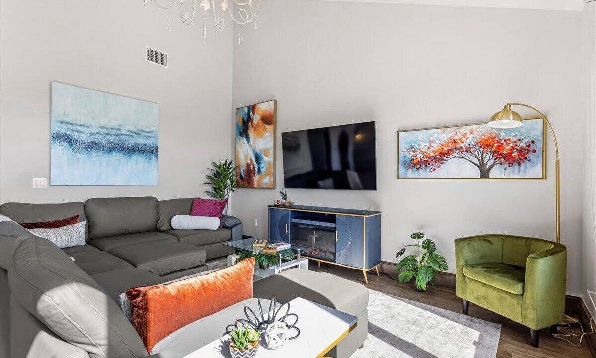 Photo of Livingroom in Spicewood