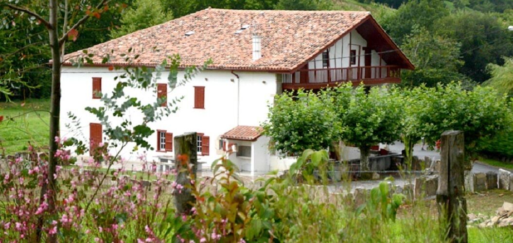 Photo of Outdoor in Sare