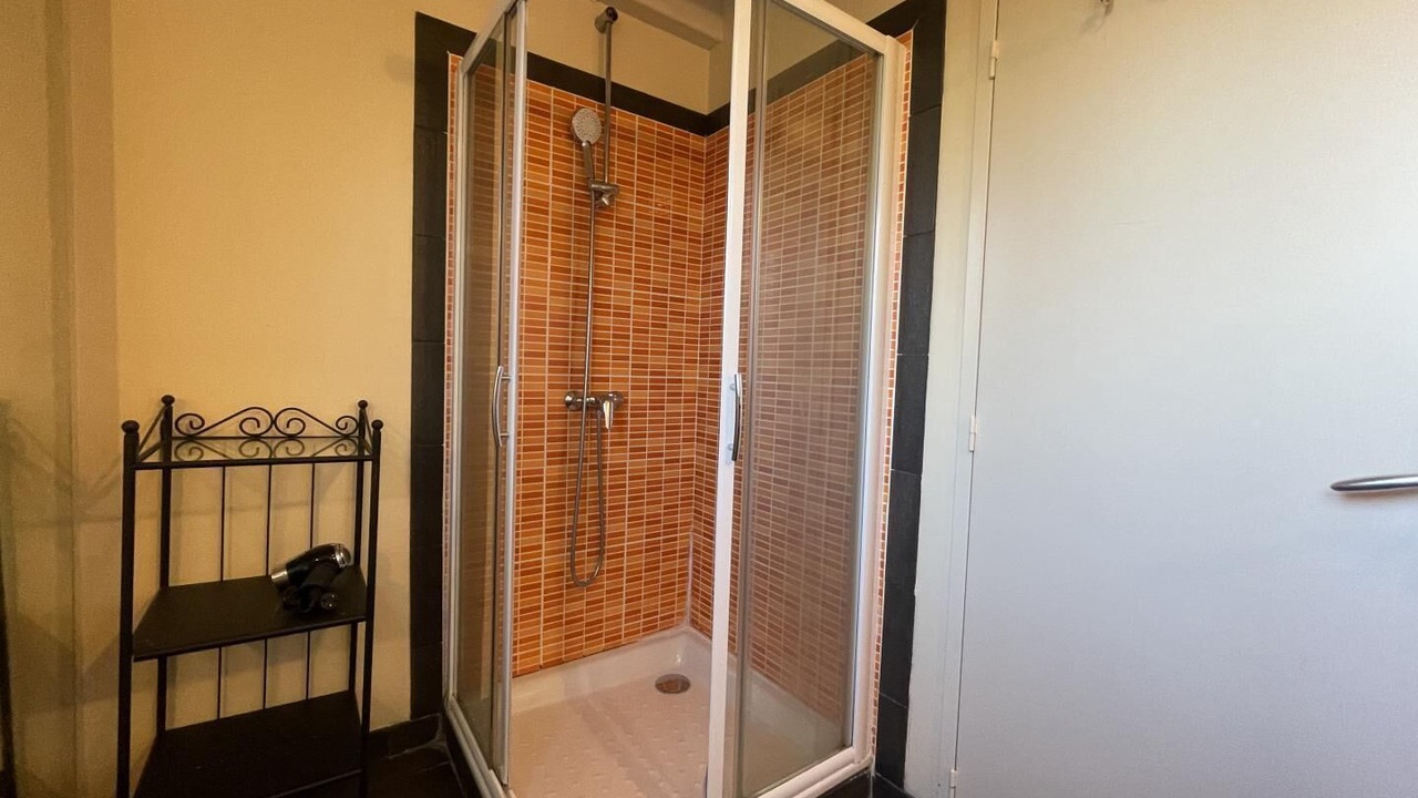 Photo of Bathroom in Saint-Pierre-d'Irube