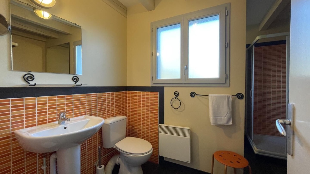Photo of Bathroom in Saint-Pierre-d'Irube