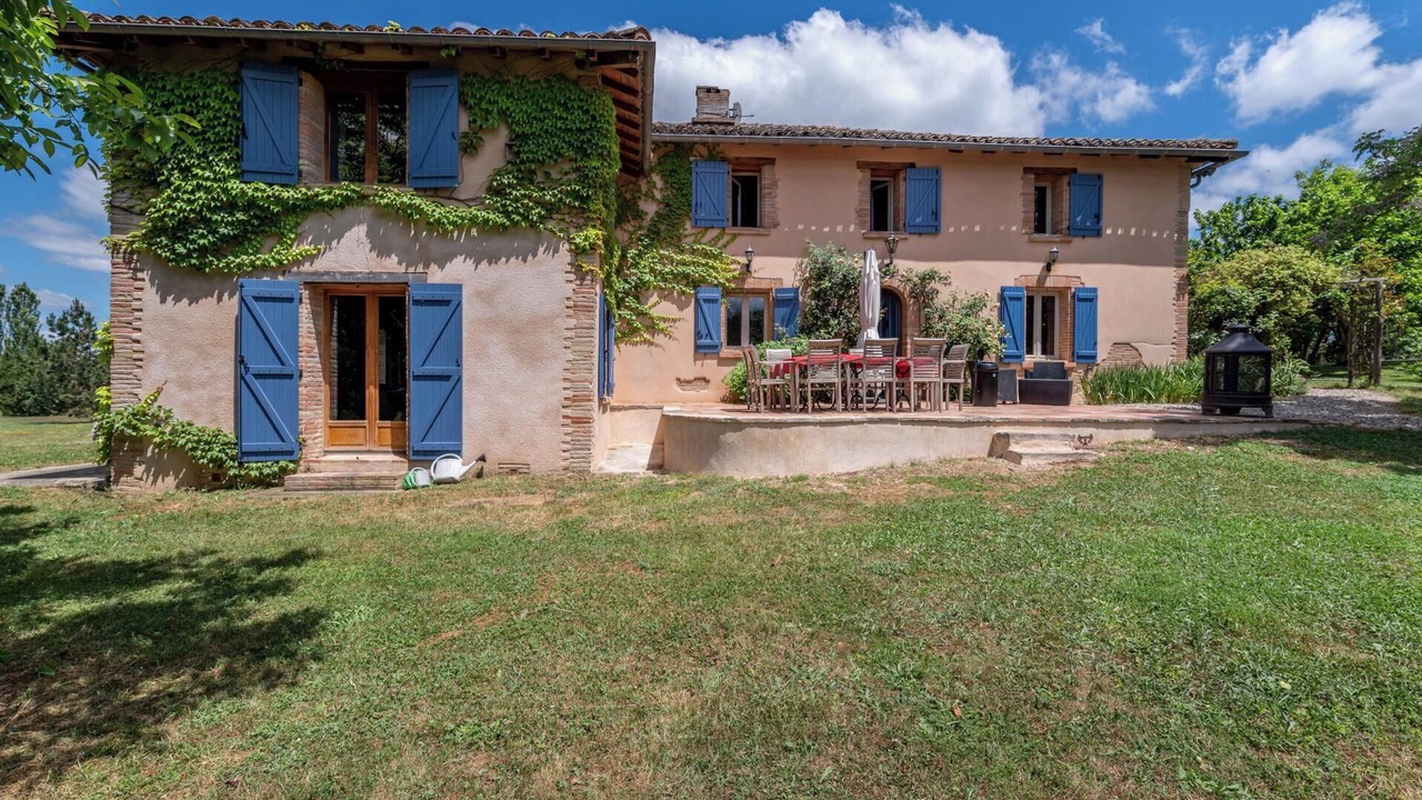 Photo of Outdoor in Lisle-sur-Tarn