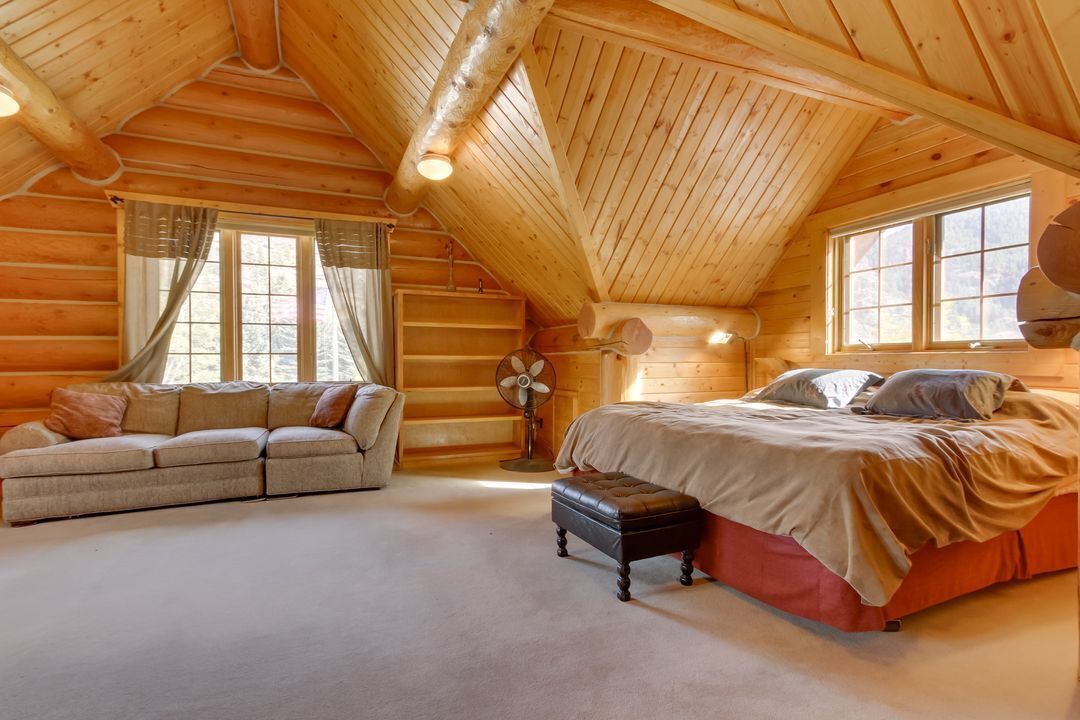 Photo of Bedroom in Cascade