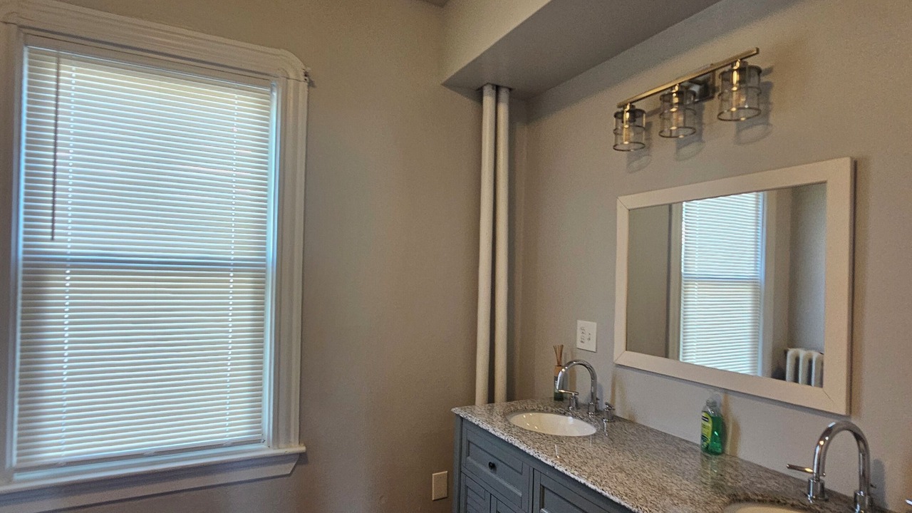 Photo of Bathroom in Yachting Village