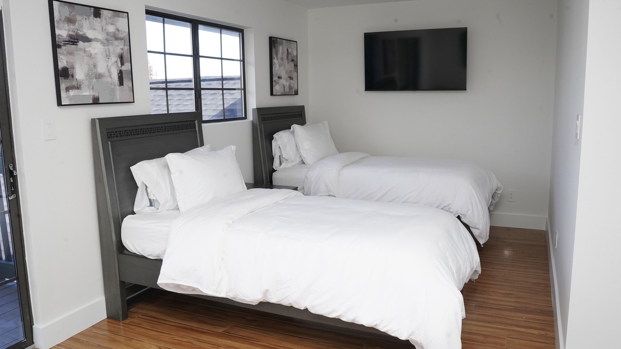 Photo of Bedroom in Clear Lake Shores