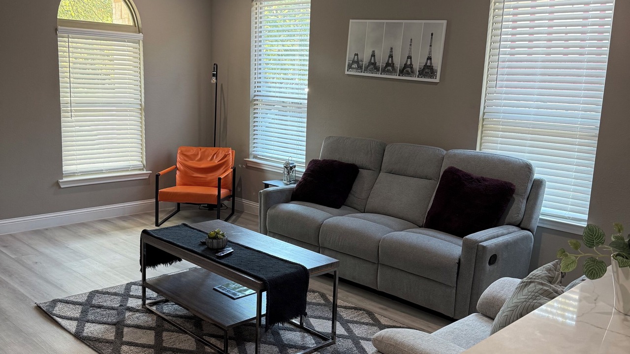Photo of Livingroom in South Dallas - Fair Park