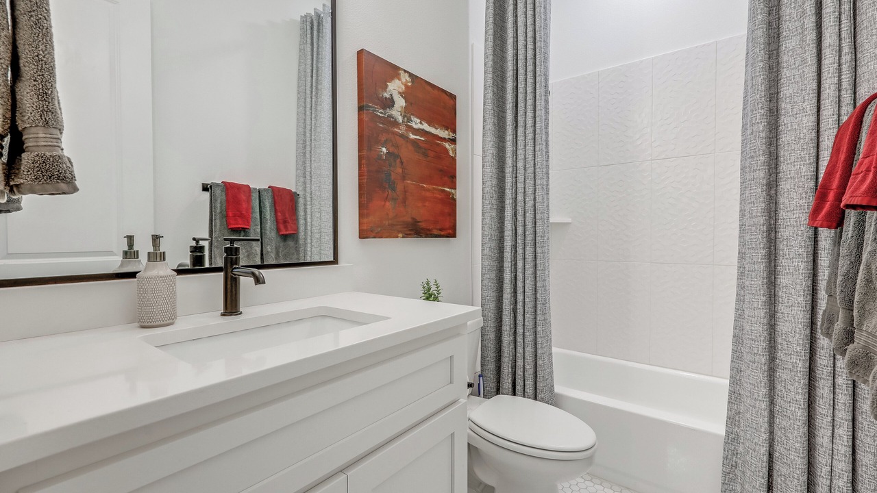 Photo of Bathroom in Lago Vista