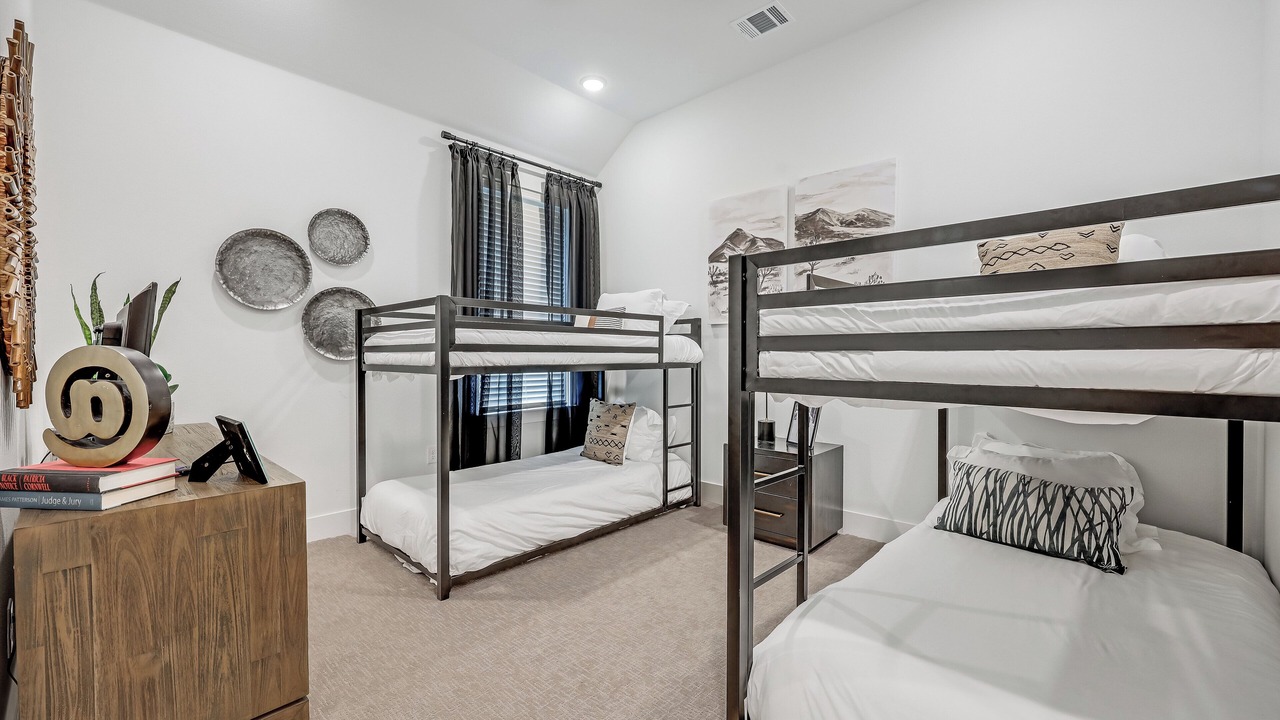 Photo of Bedroom in Lago Vista