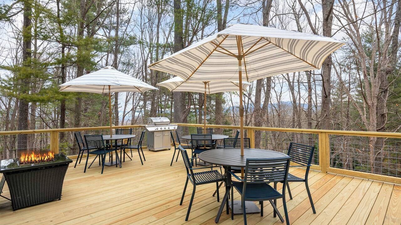 Photo of Outdoor in Weaverville