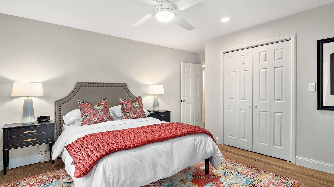 Photo of Bedroom in Weaverville