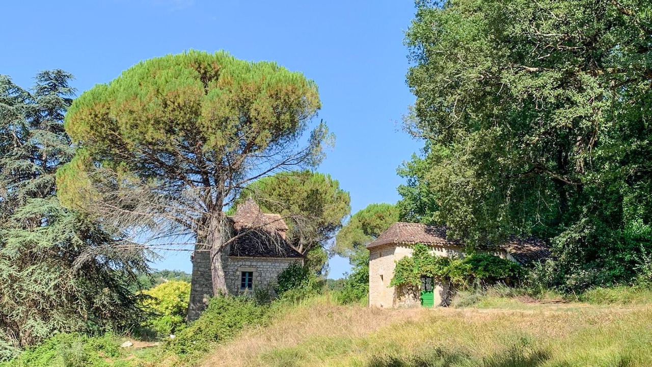 Photo of Others in Monsac