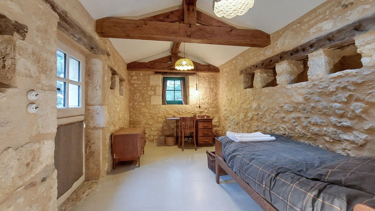 Photo of Others in Monsac