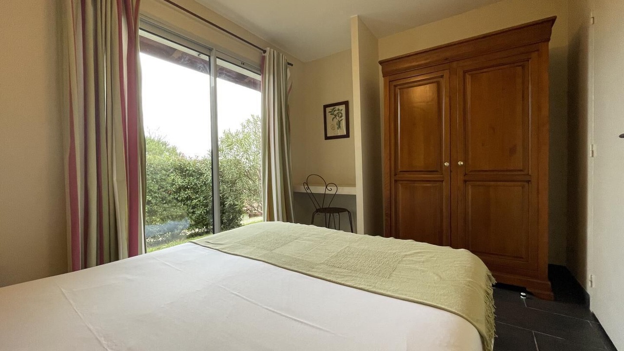 Photo of Bedroom in Saint-Pierre-d'Irube