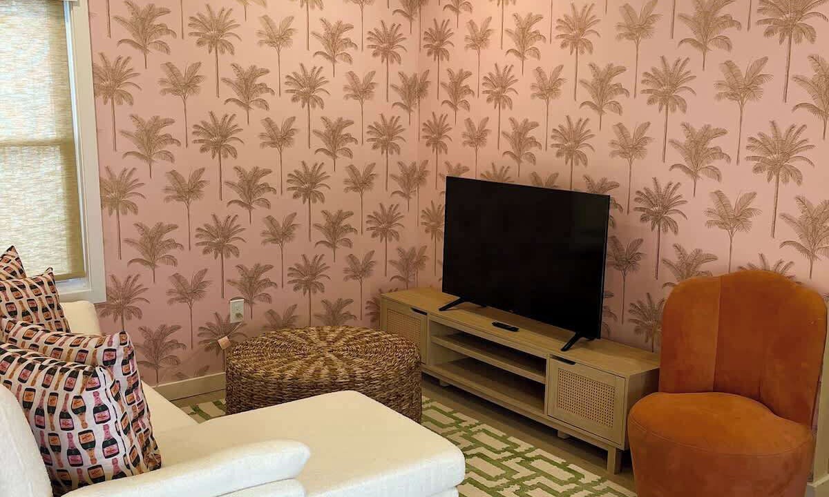 Photo of Livingroom in Wall