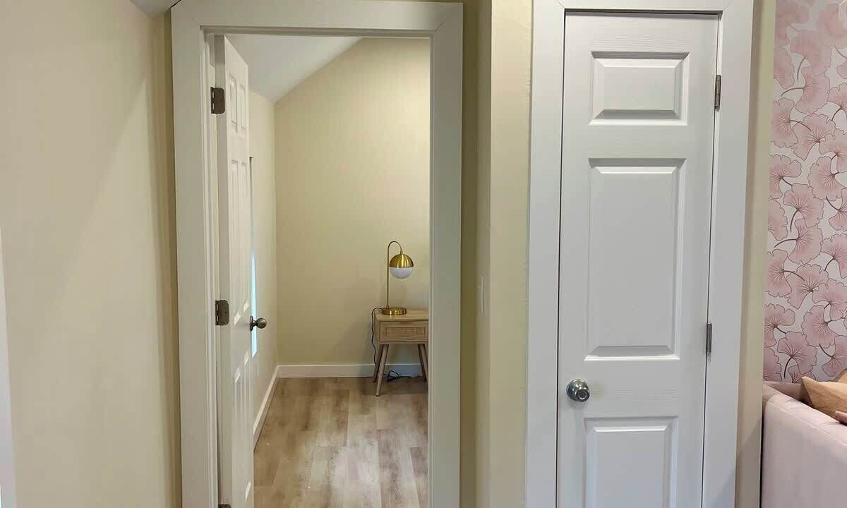 Photo of Others in Wall