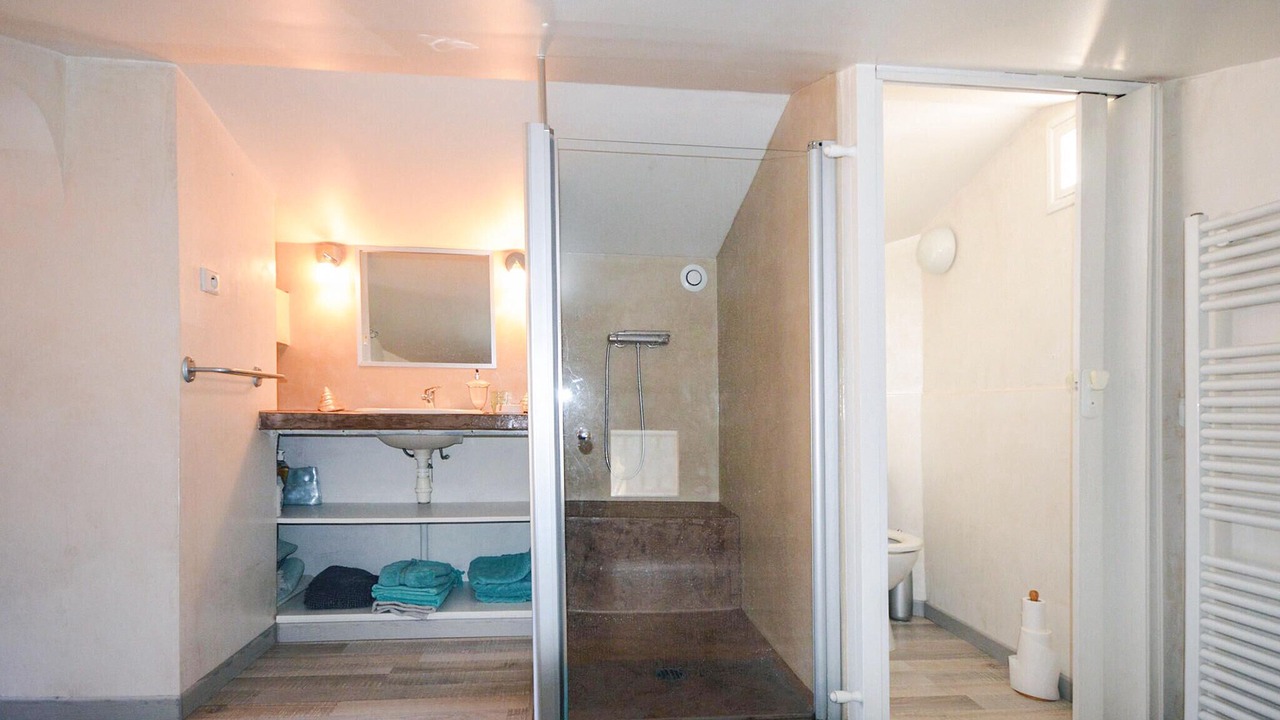 Photo of Bathroom in Sollies-Toucas