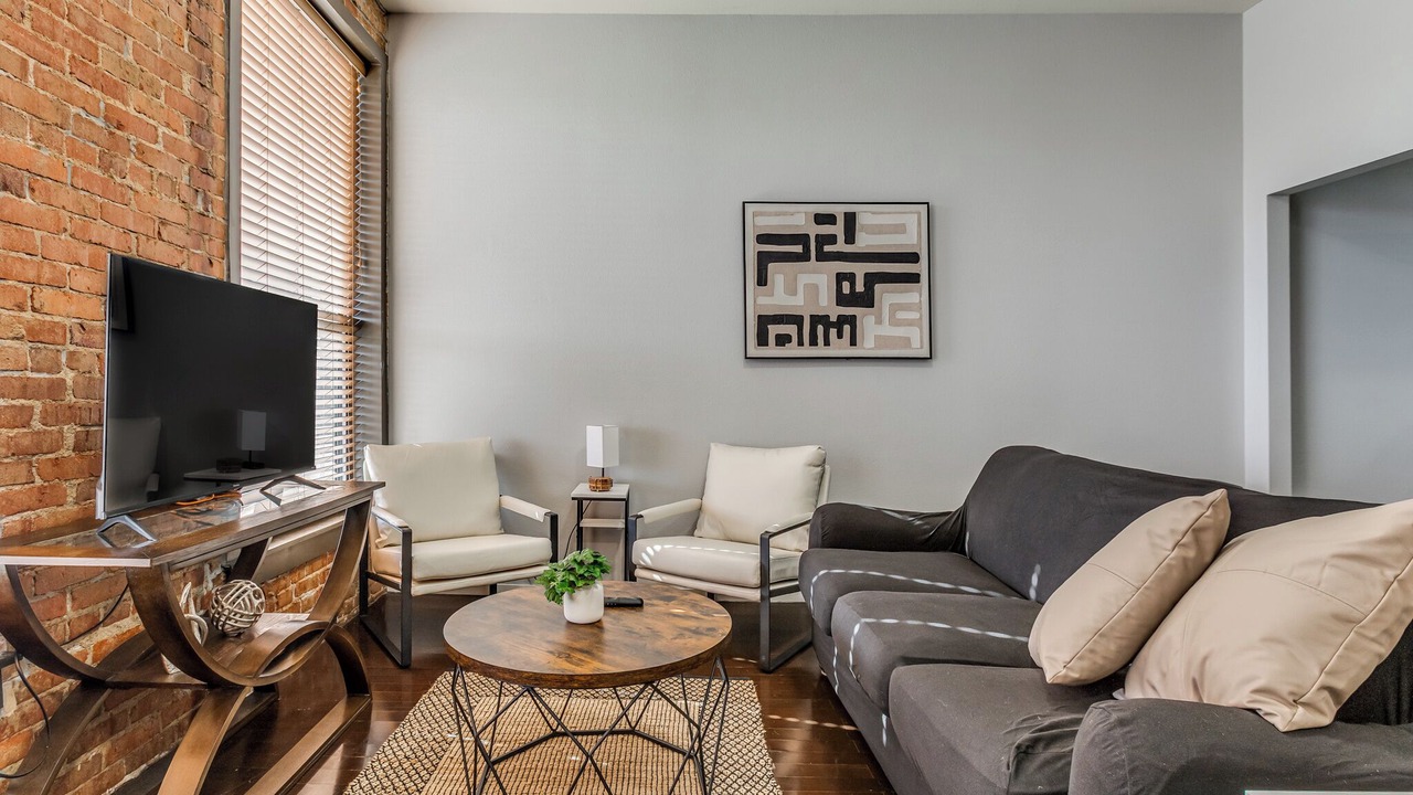 Photo of Livingroom in Bartlesville