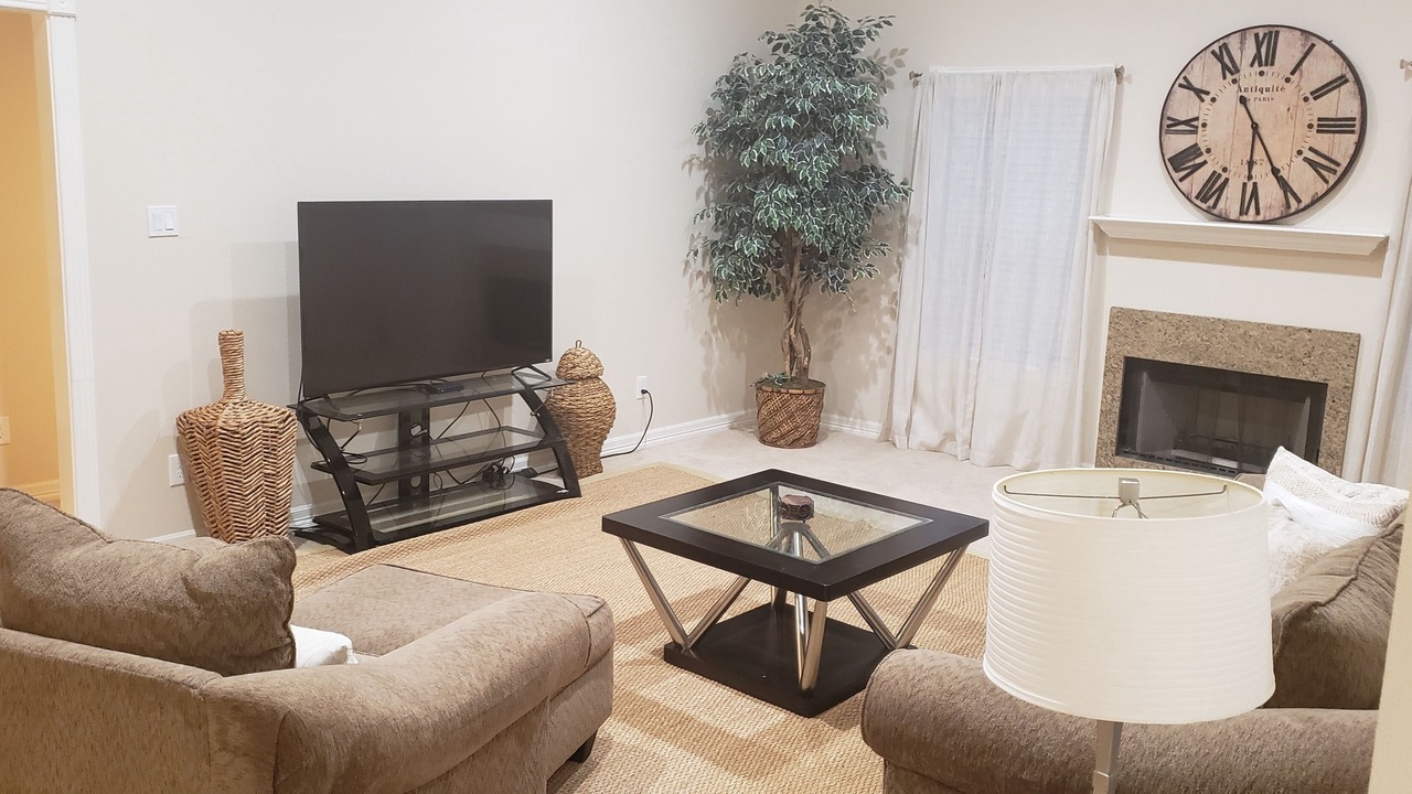 Photo of Livingroom in MacGregor