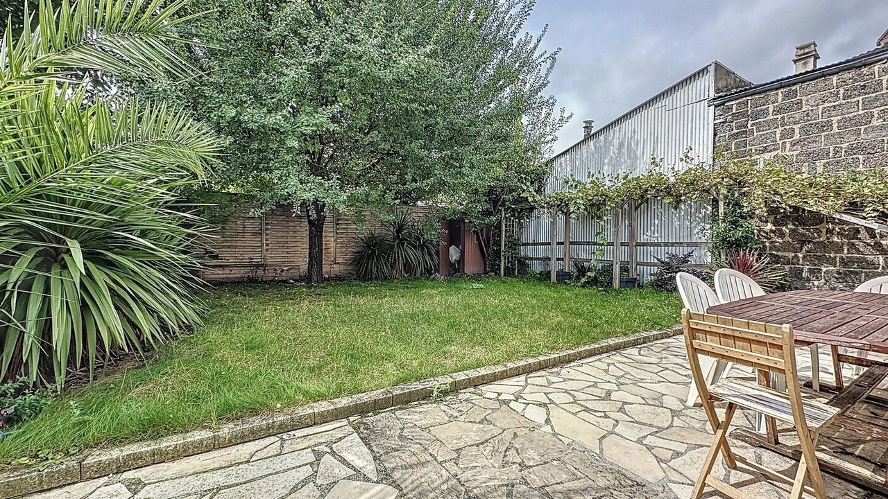 Photo of Outdoor in Saint-Denis