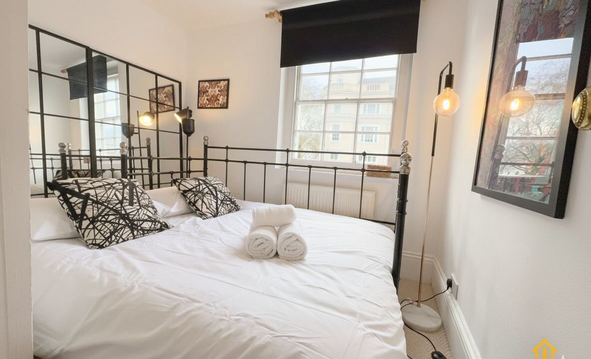 Photo of Bedroom in Holland Park