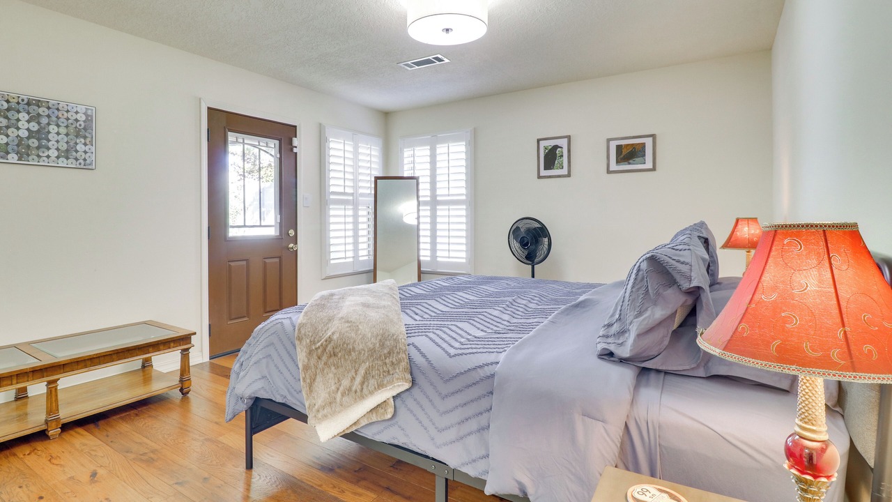 Photo of Bedroom in Northeast Heights