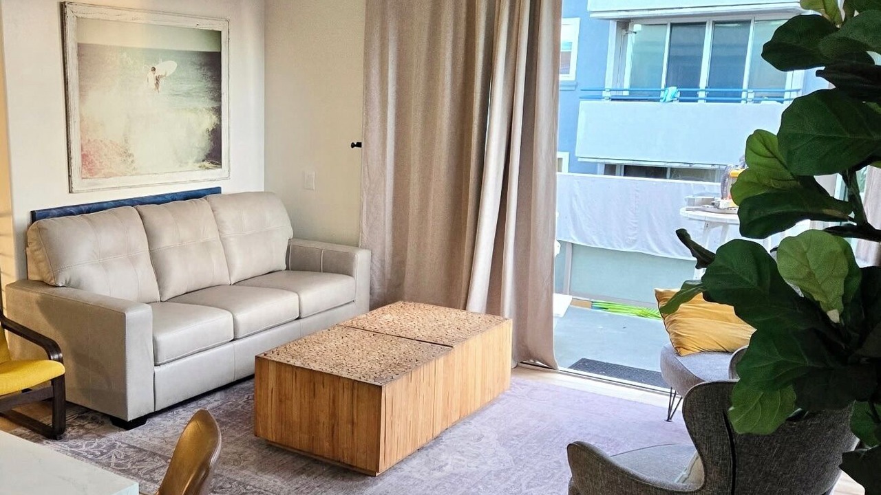 Photo of Livingroom in South Mission Beach