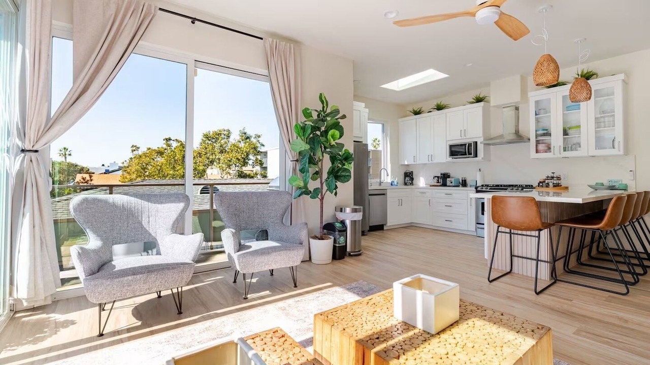 Photo of Kitchen in South Mission Beach