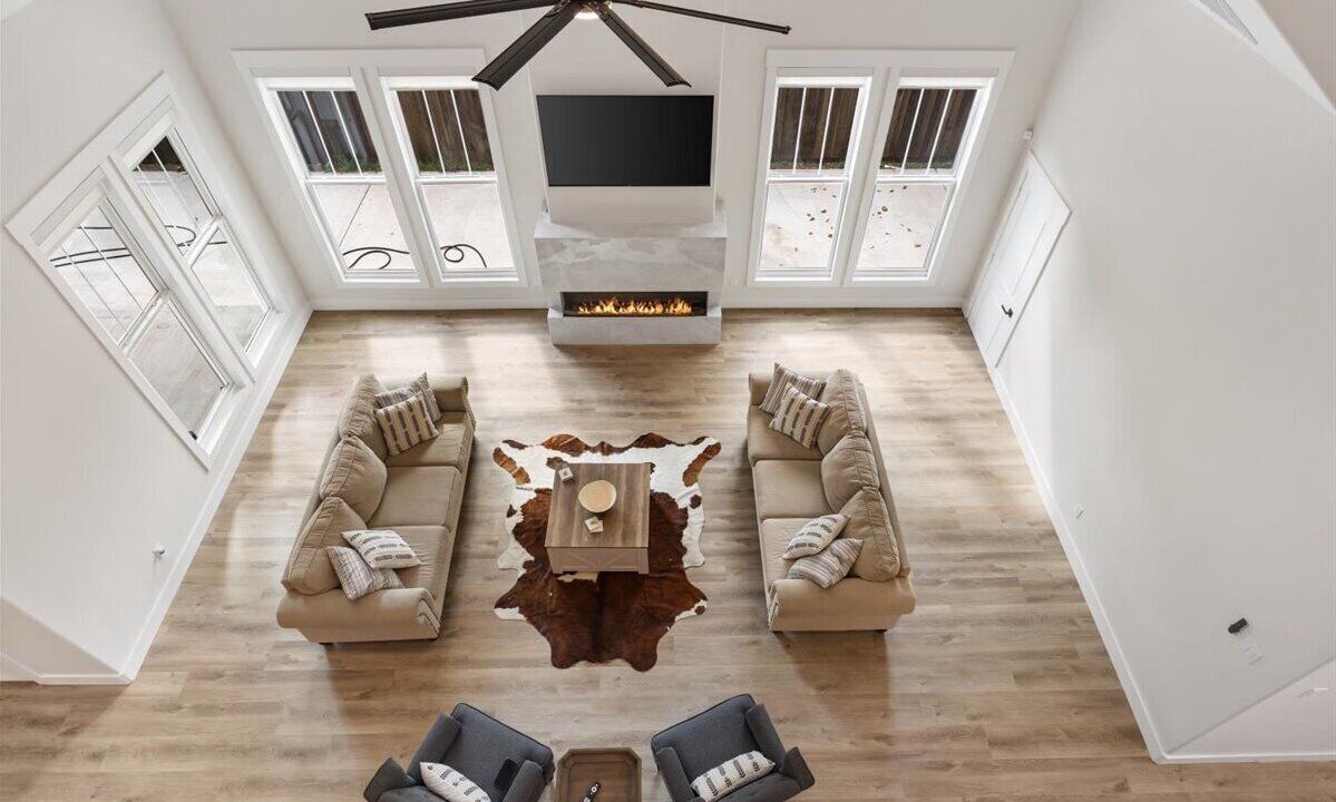 Photo of Livingroom in Cedar Crest