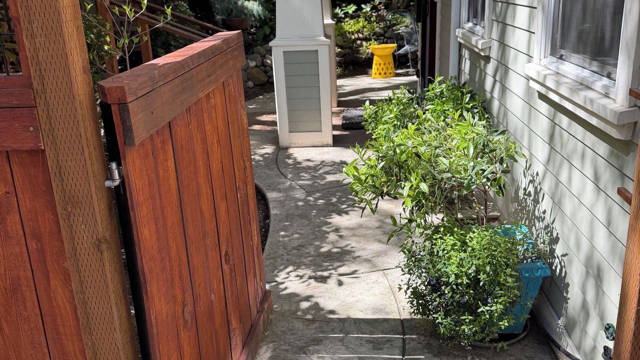 Photo of Outdoor in Ashland