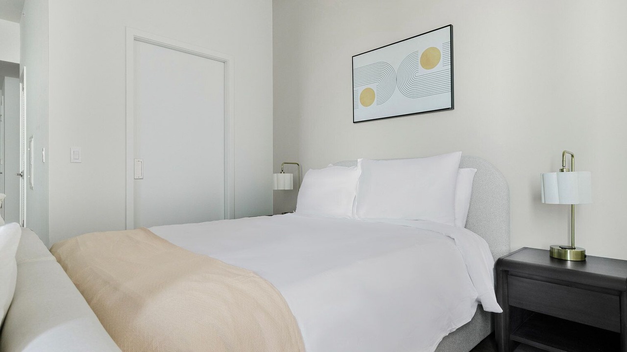 Photo of Bedroom in The Loop
