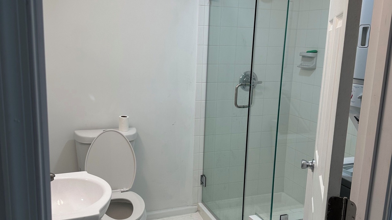 Photo of Bathroom in Aspen Hill