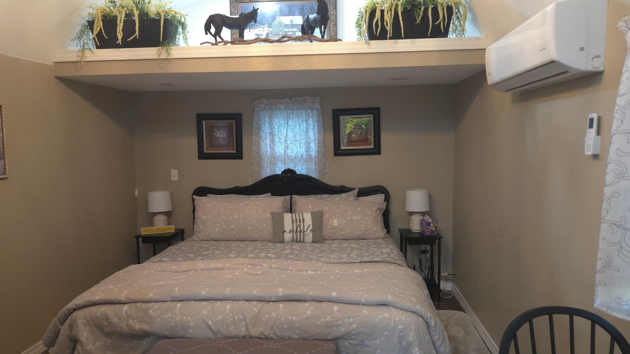Photo of Bedroom in Marshall