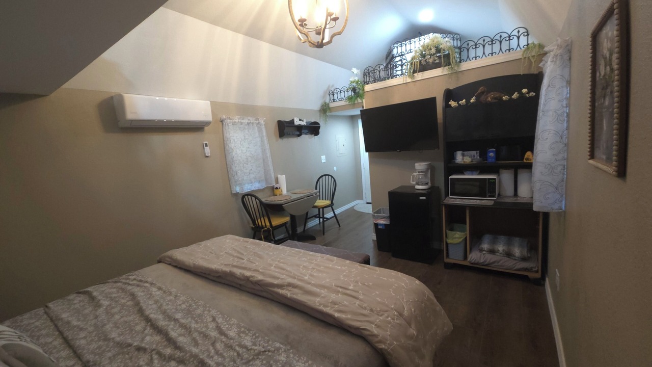 Photo of Bedroom in Marshall