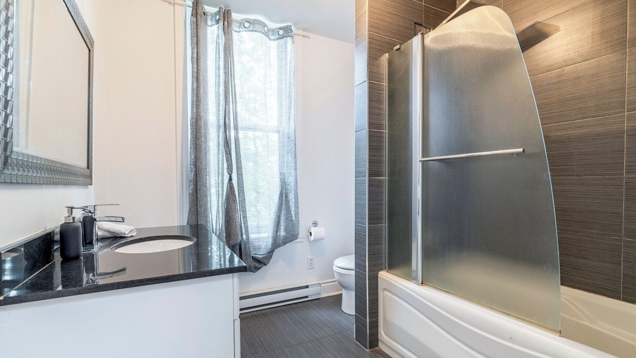 Photo of Bathroom in Sainte-Marie