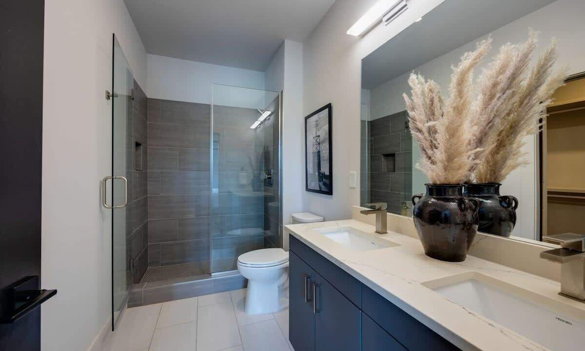 Photo of Bathroom in West End