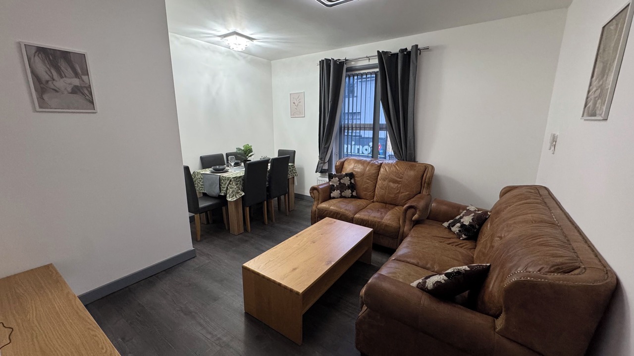 Photo of Livingroom in Tredegar