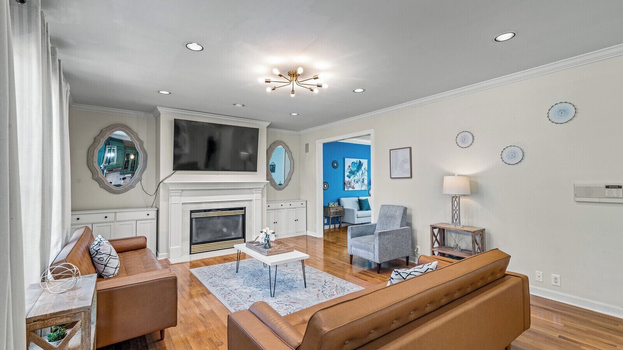 Photo of Livingroom in Newport News