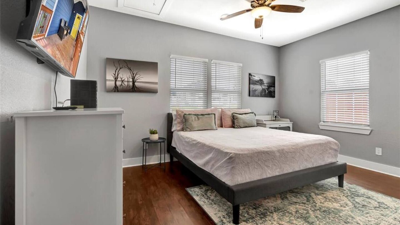 Photo of Bedroom in Greater East End