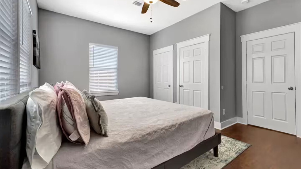 Photo of Bedroom in Greater East End