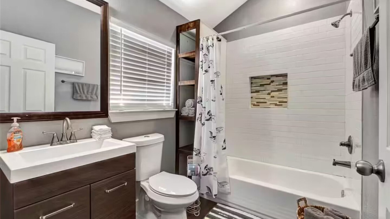 Photo of Bathroom in Greater East End