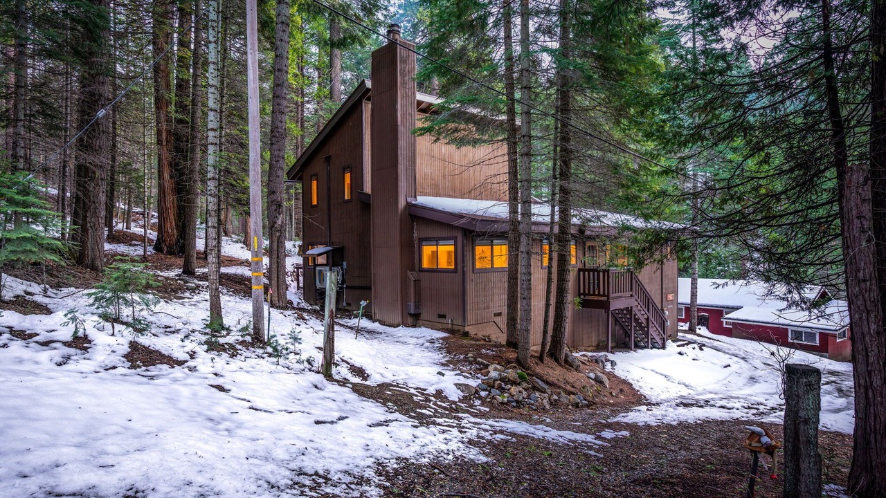 Photo of Outdoor in Sugar Pine