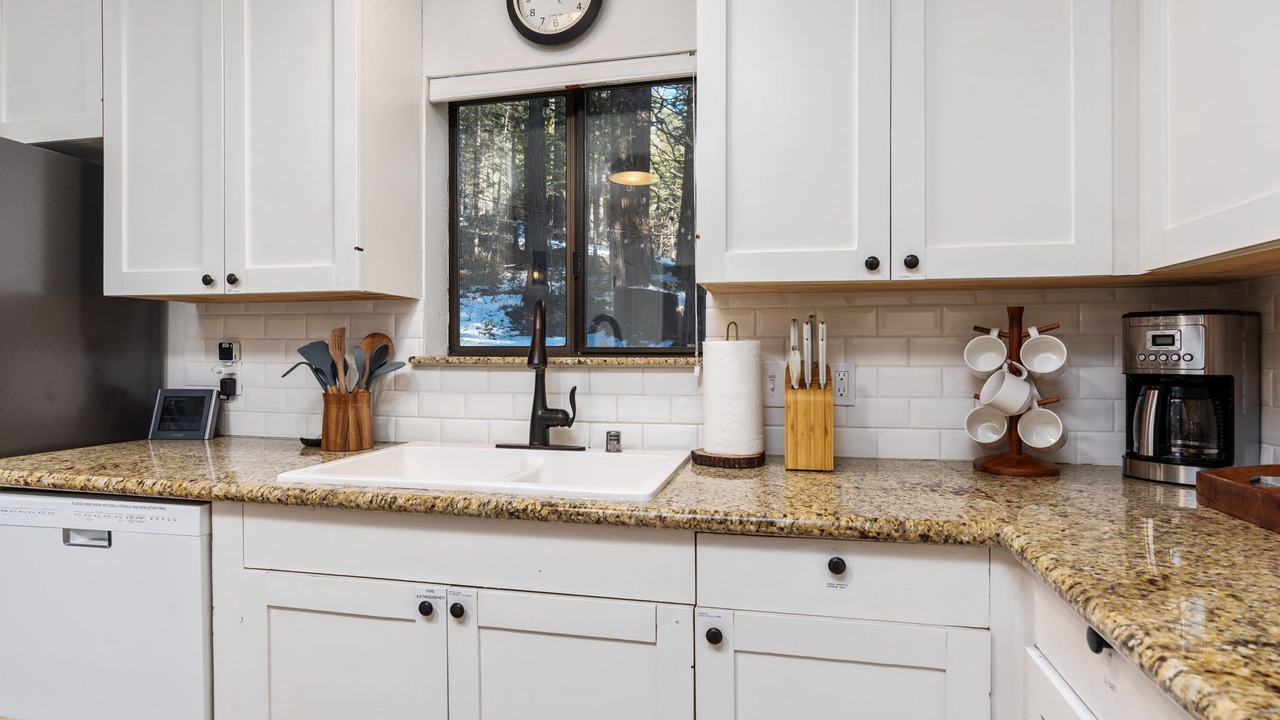 Photo of Kitchen in Sugar Pine