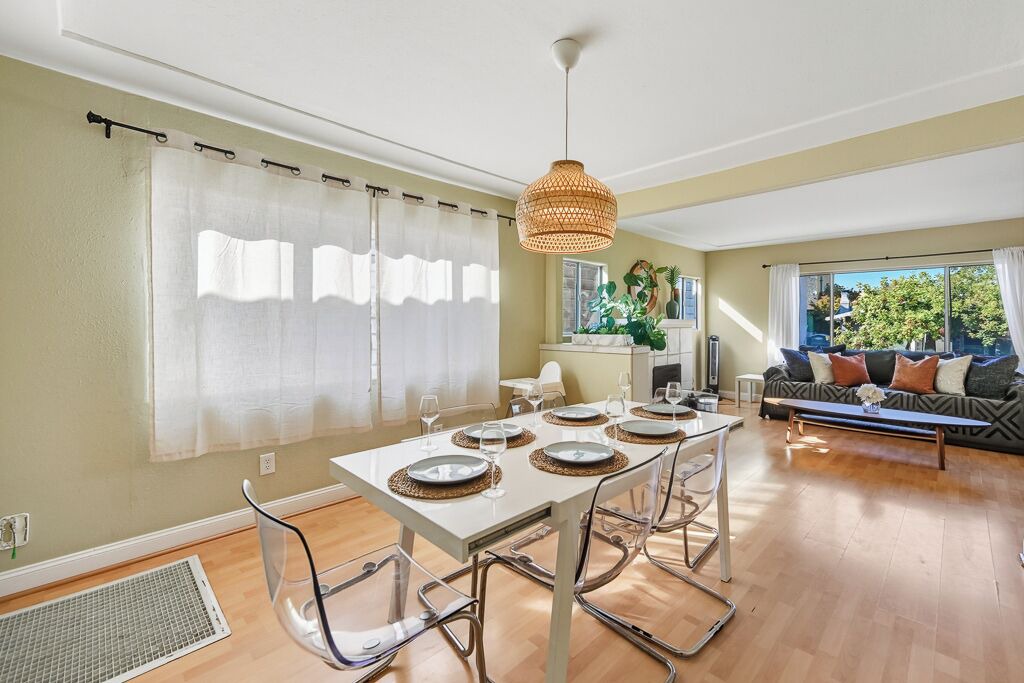 Photo of Others in Upper Telegraph