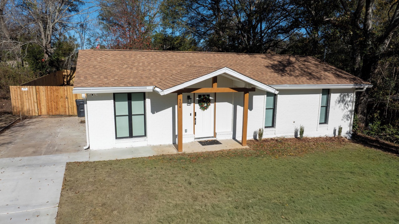Photo of Outdoor in Tuskegee