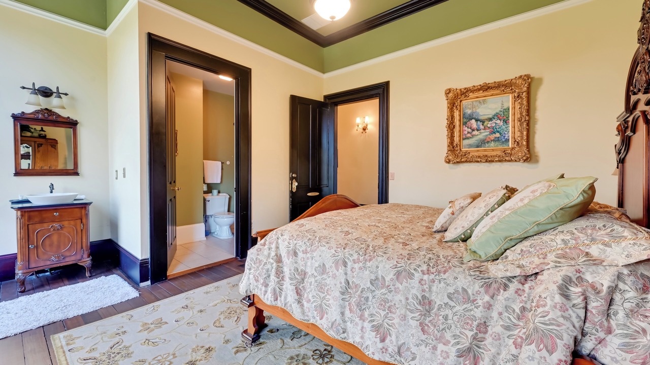 Photo of Bedroom in Falls of Rough