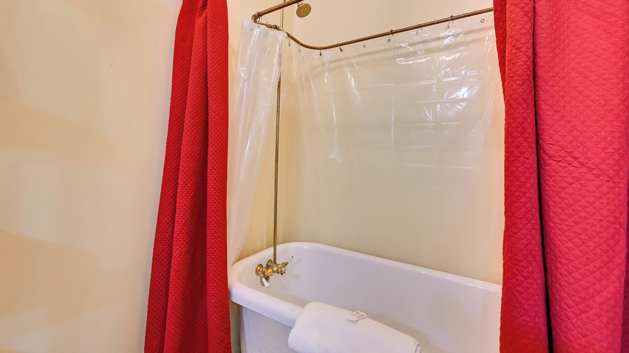 Photo of Bathroom in Falls of Rough