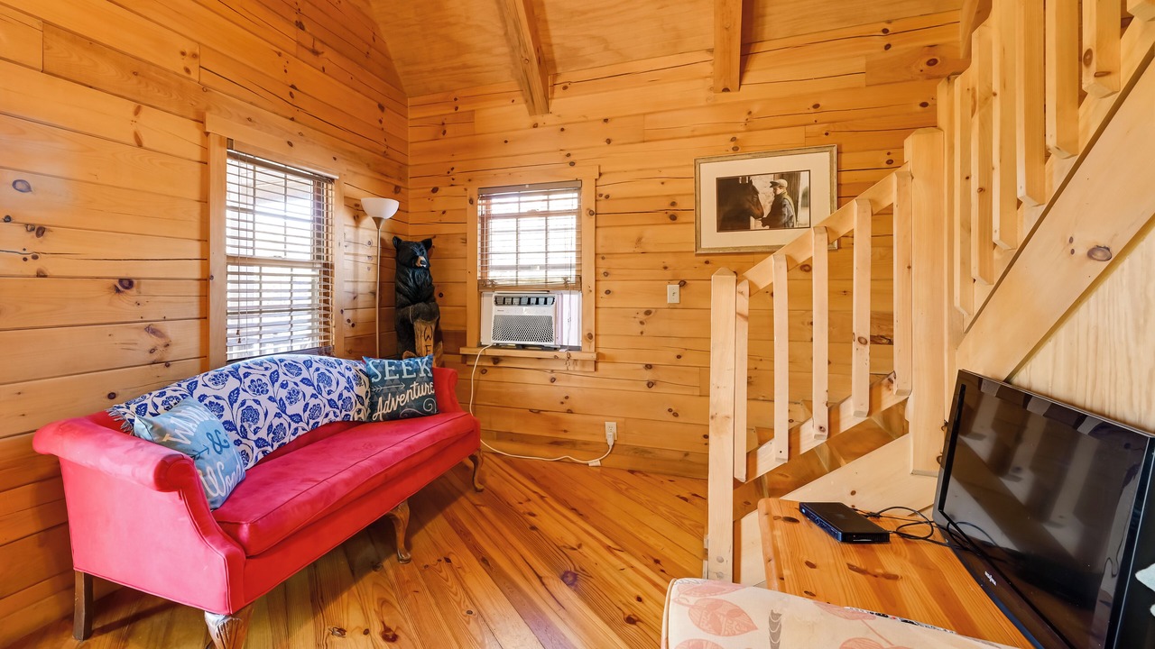 Photo of Bedroom in Falls of Rough